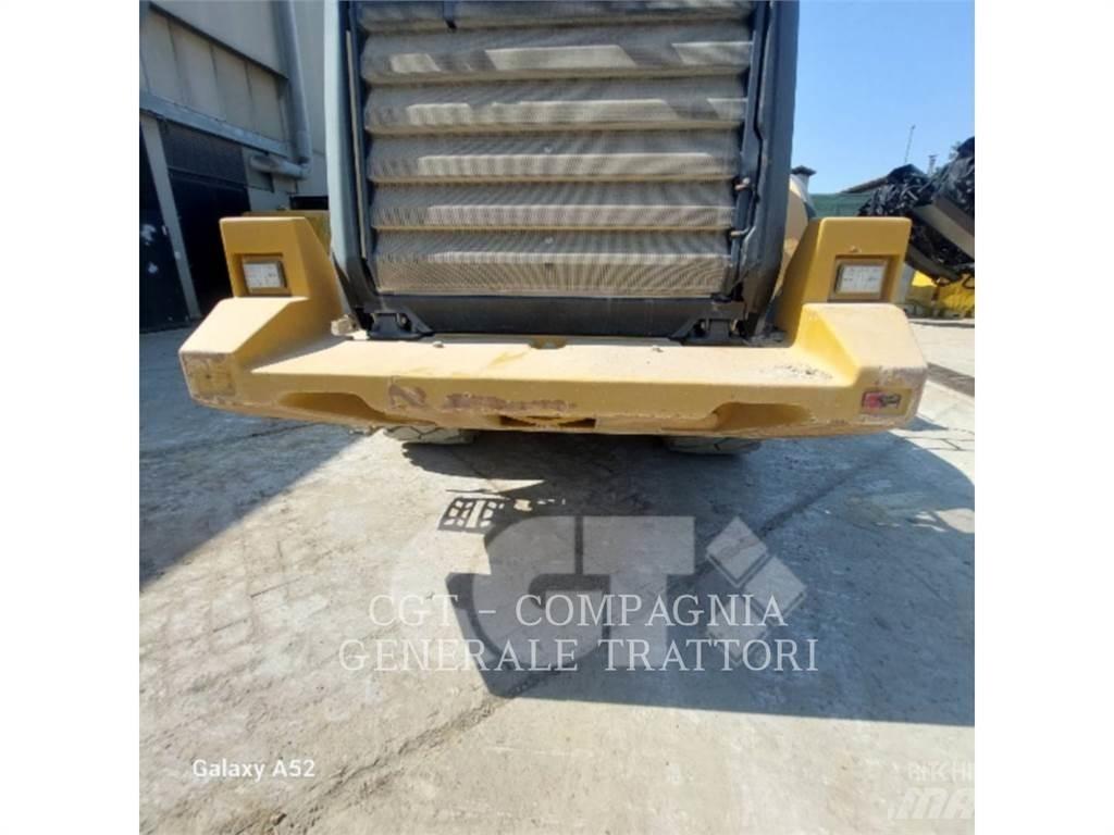 CAT 972M Tekerlekli yükleyiciler
