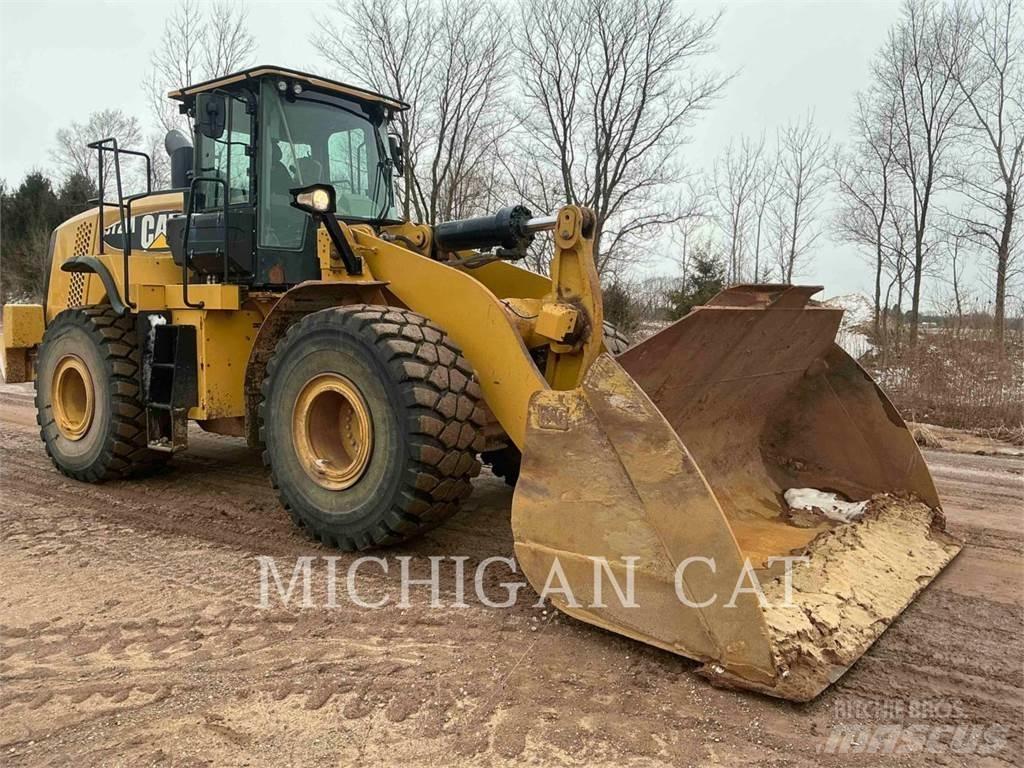 CAT 972M Tekerlekli yükleyiciler