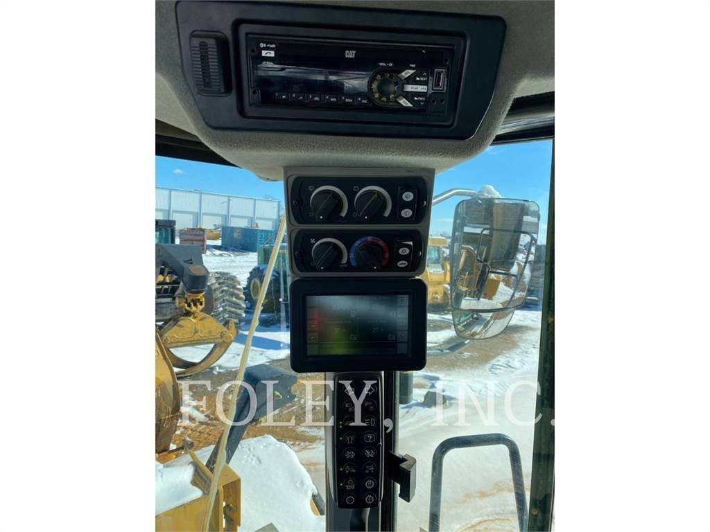 CAT 972M Tekerlekli yükleyiciler