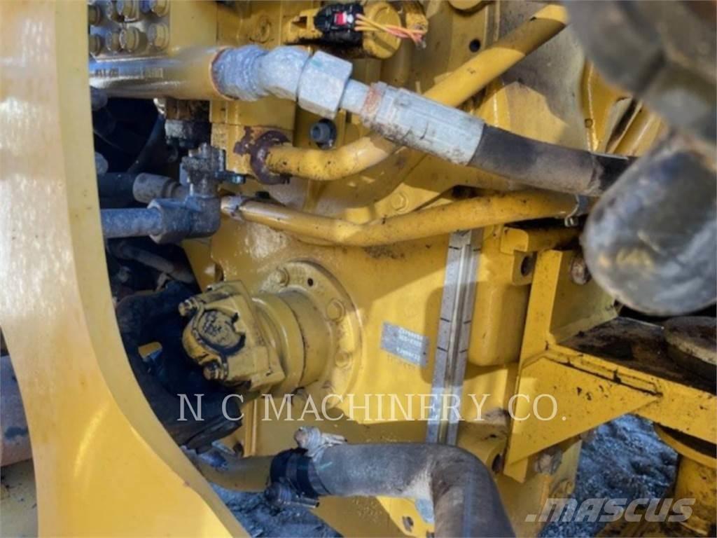 CAT 972M Tekerlekli yükleyiciler