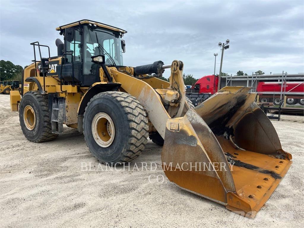 CAT 972M Tekerlekli yükleyiciler