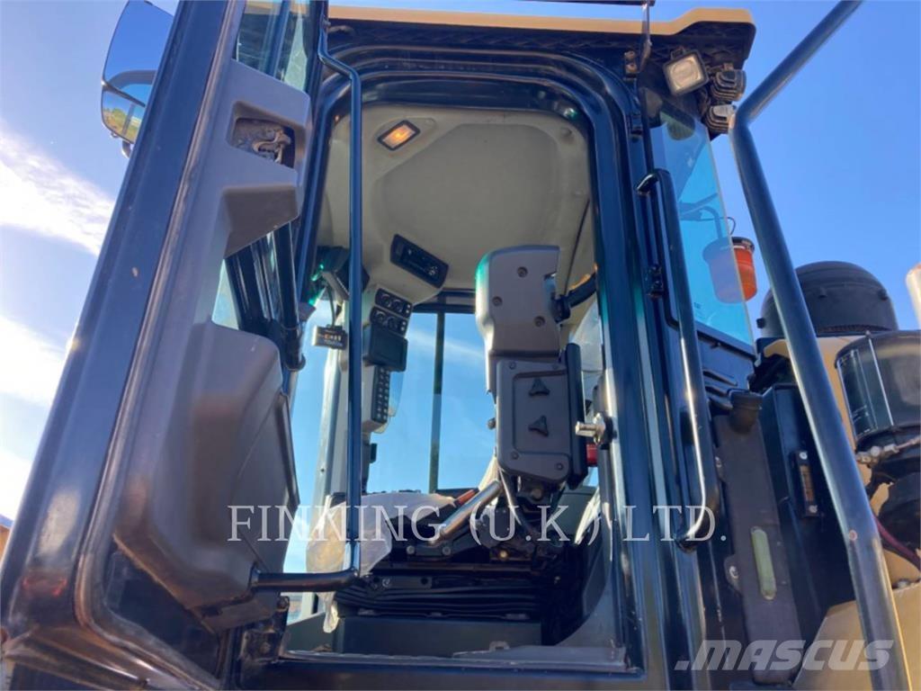 CAT 972M Tekerlekli yükleyiciler