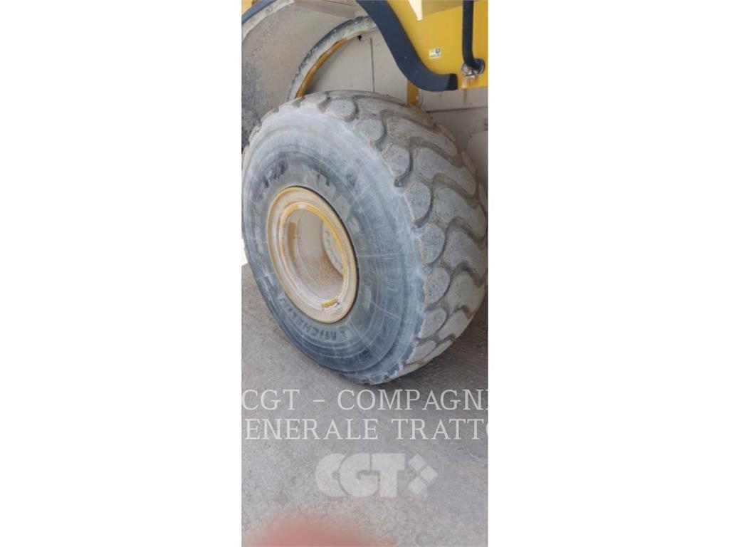 CAT 972M XE Tekerlekli yükleyiciler