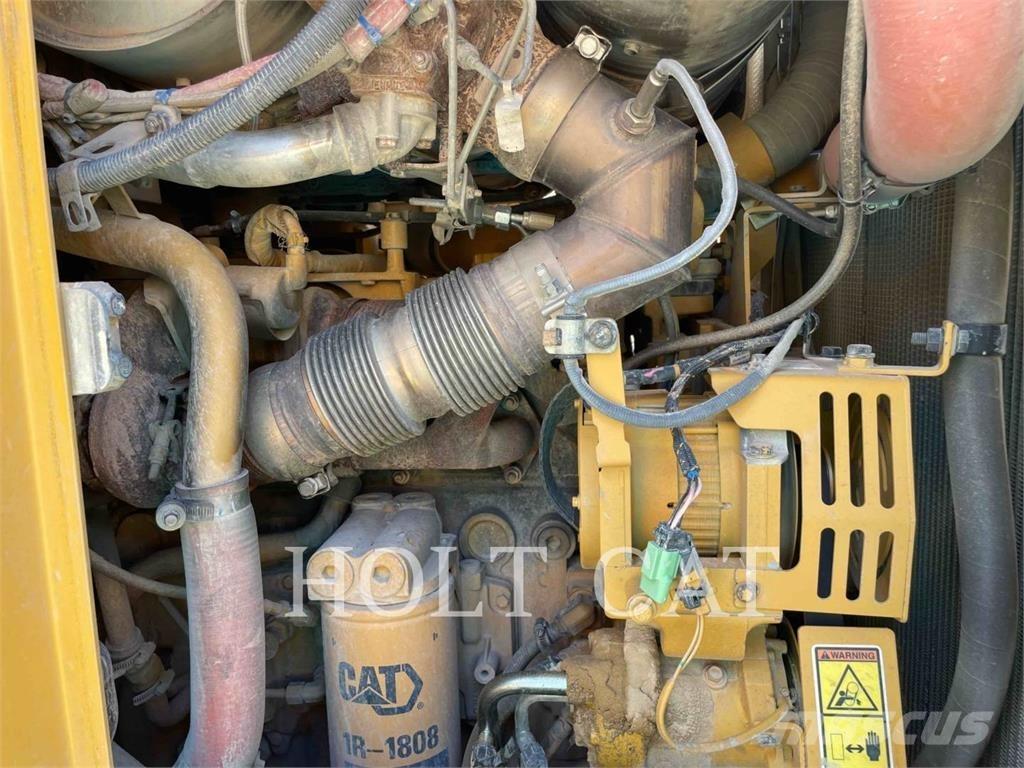 CAT 973K Paletli yükleyiciler