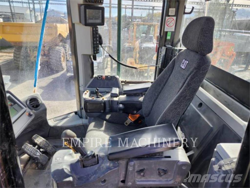 CAT 980M Tekerlekli yükleyiciler