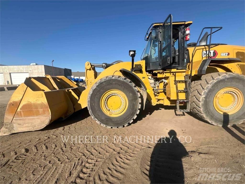 CAT 982 Tekerlekli yükleyiciler