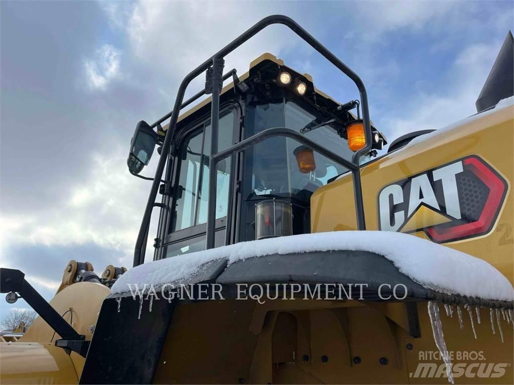 CAT 982 Tekerlekli yükleyiciler