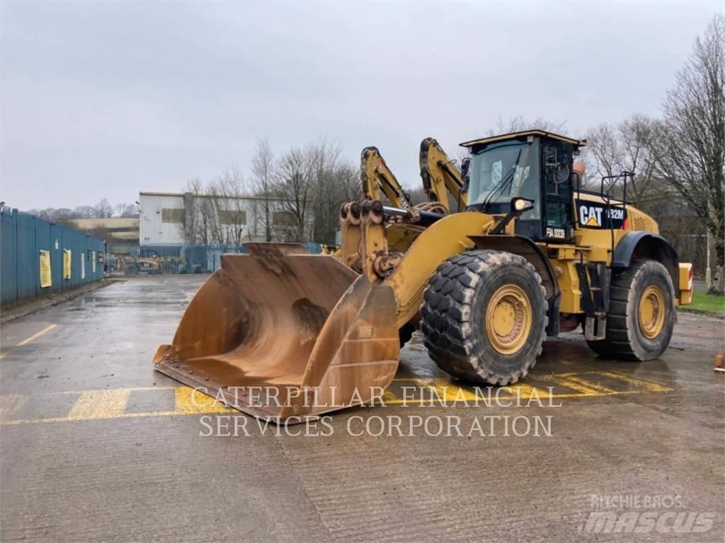 CAT 982M Tekerlekli yükleyiciler