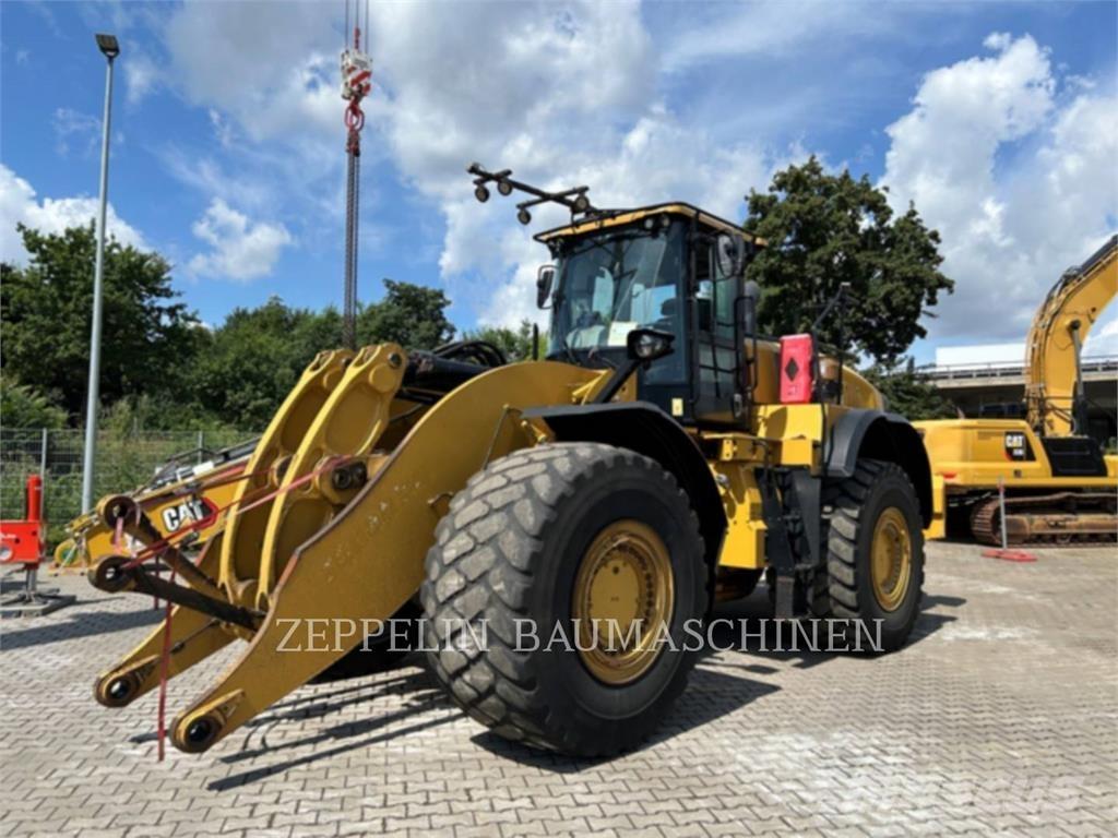 CAT 982M Tekerlekli yükleyiciler