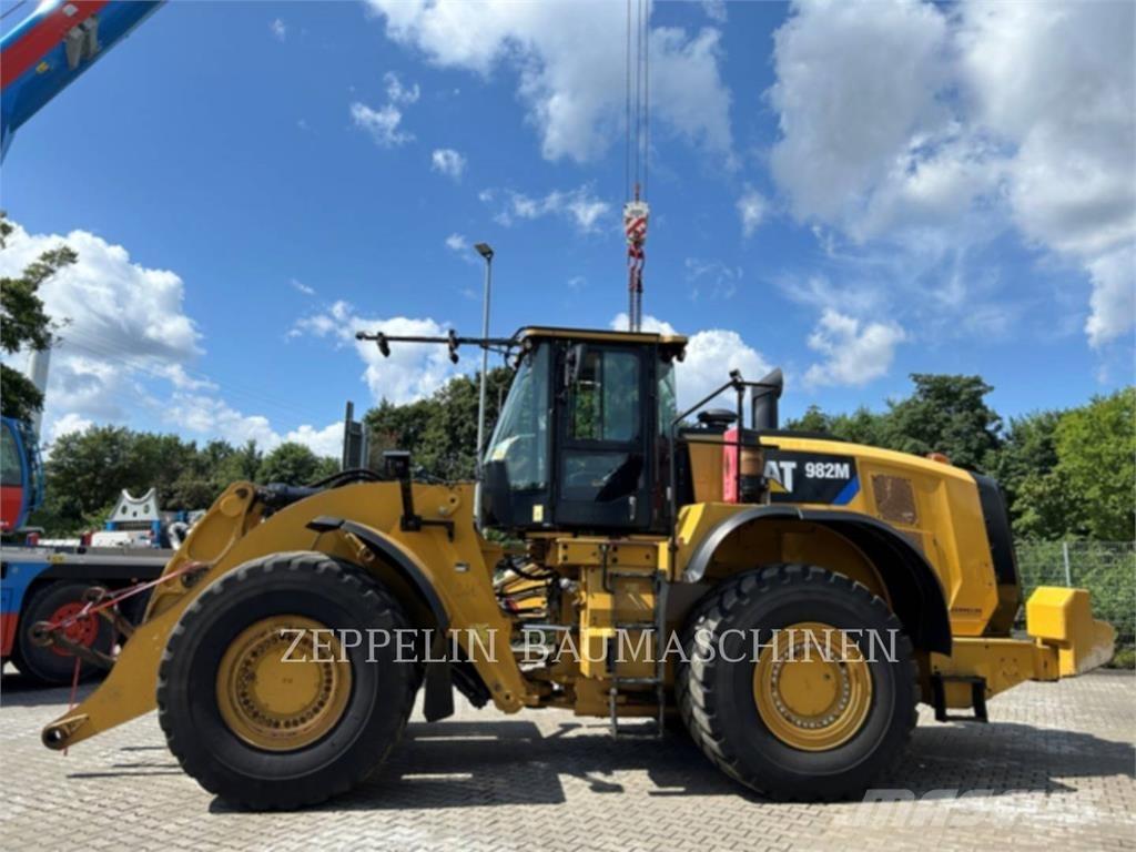 CAT 982M Tekerlekli yükleyiciler