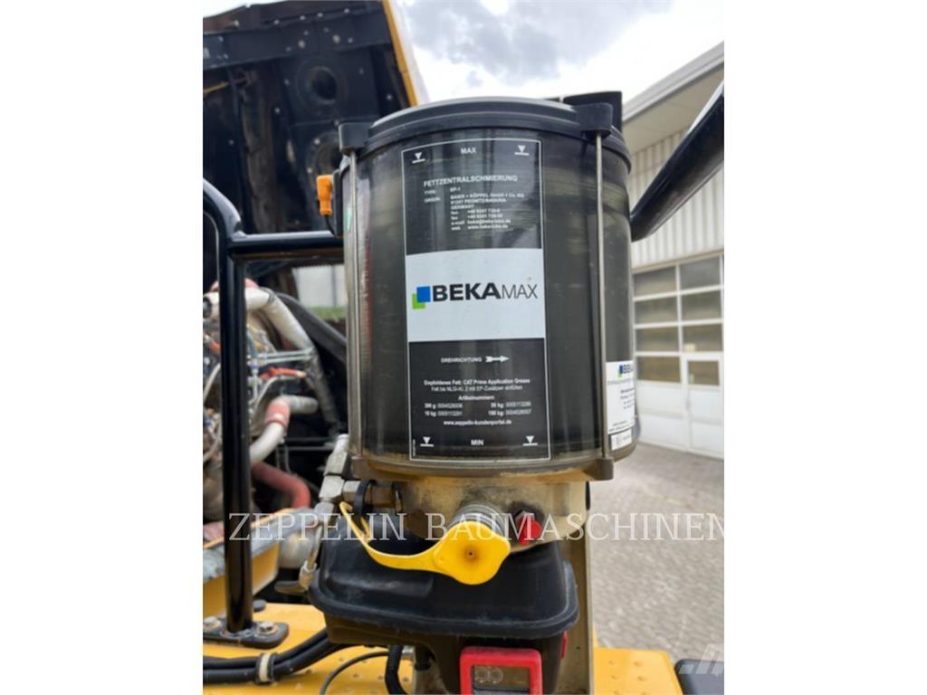 CAT 982M Tekerlekli yükleyiciler