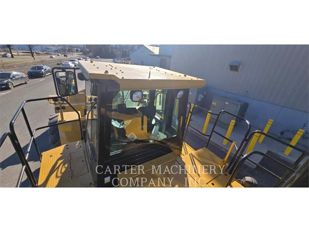 CAT 988H RBLD Tekerlekli yükleyiciler
