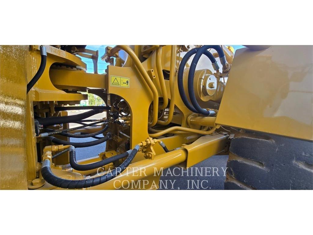 CAT 988H RBLD Tekerlekli yükleyiciler