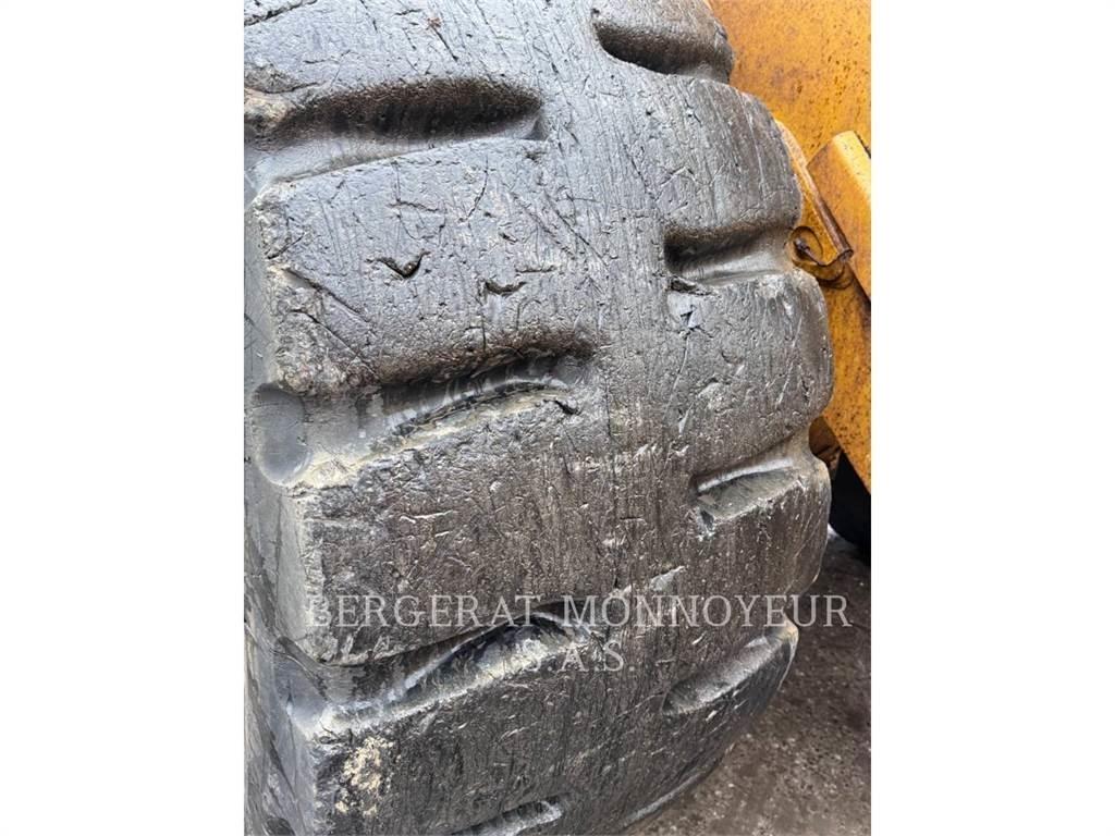 CAT 988K Tekerlekli yükleyiciler