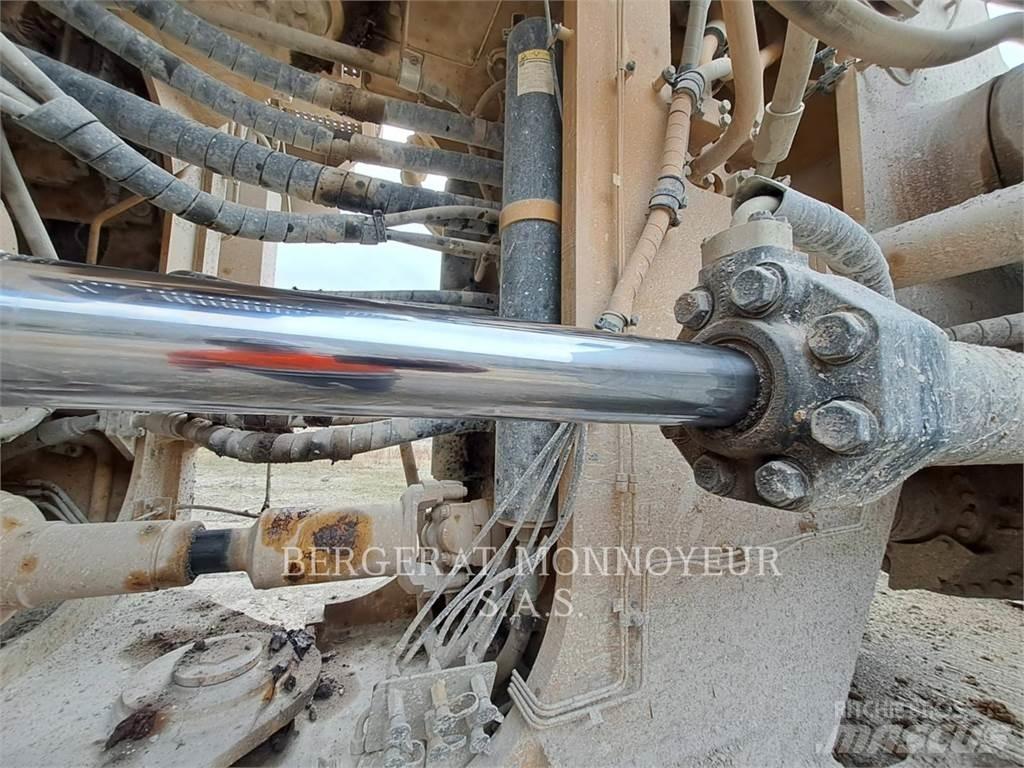 CAT 992K Tekerlekli yükleyiciler