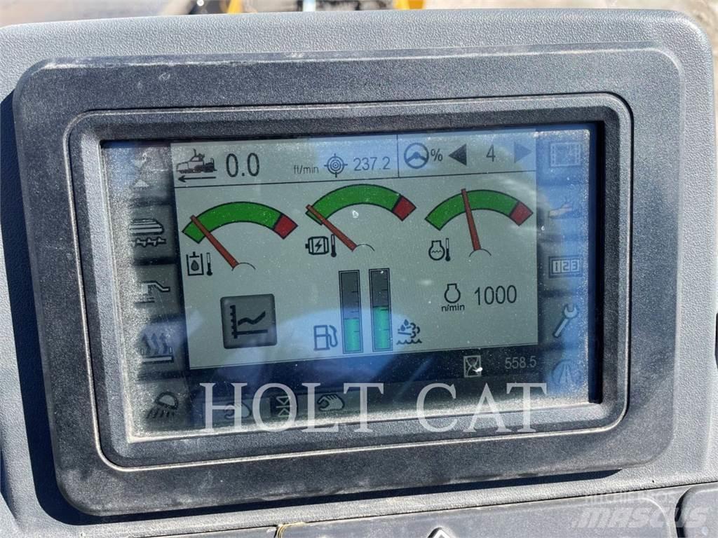 CAT AP1000 Tek tamburlu silindirler