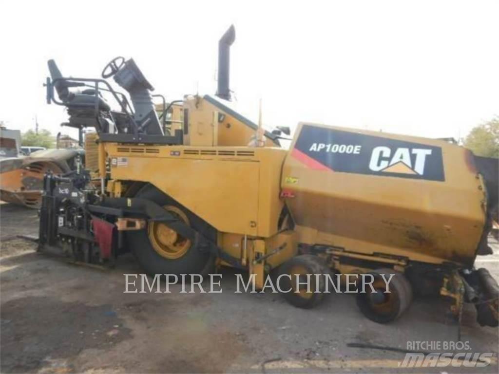 CAT AP1000E Asfalt sericiler
