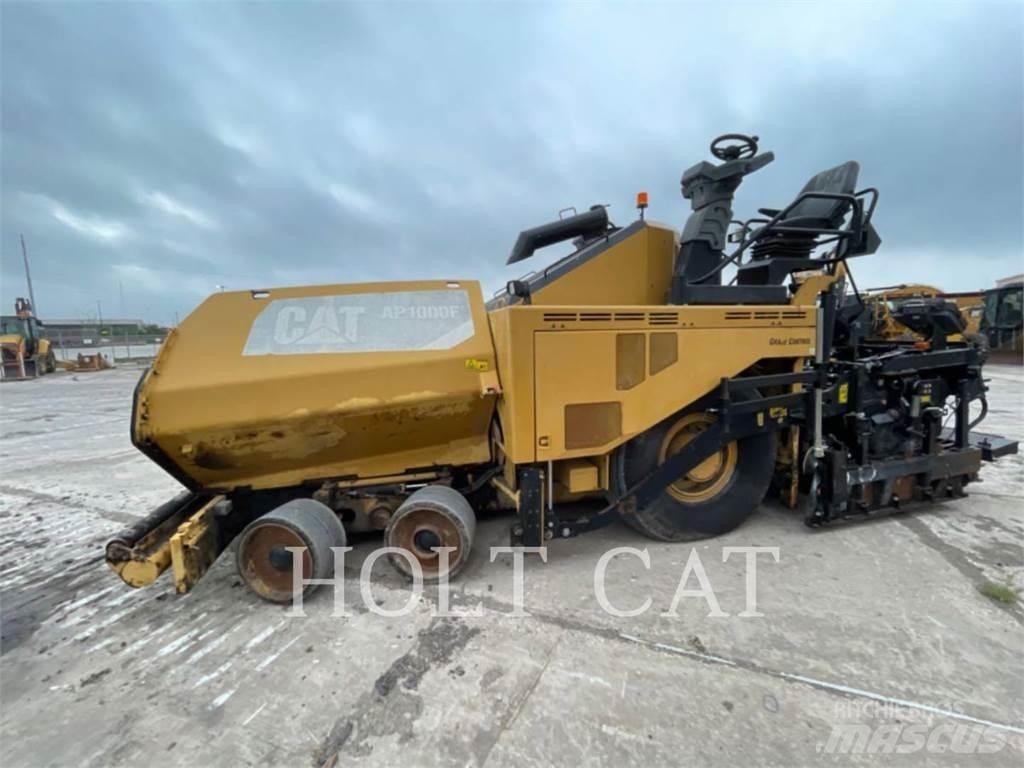 CAT AP1000F Tek tamburlu silindirler