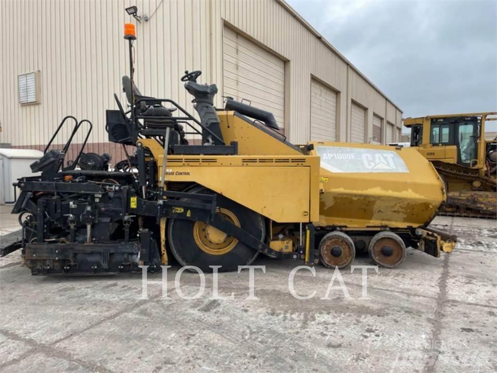 CAT AP1000F Tek tamburlu silindirler
