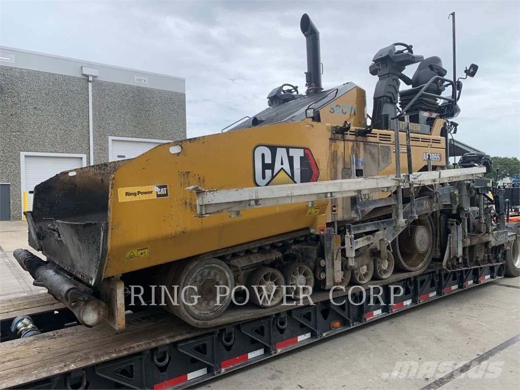 CAT AP1055 Asfalt geri dönüsüm makinalari