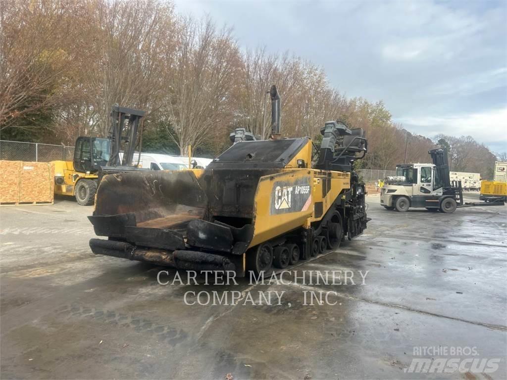 CAT AP1055F Asfalt sericiler