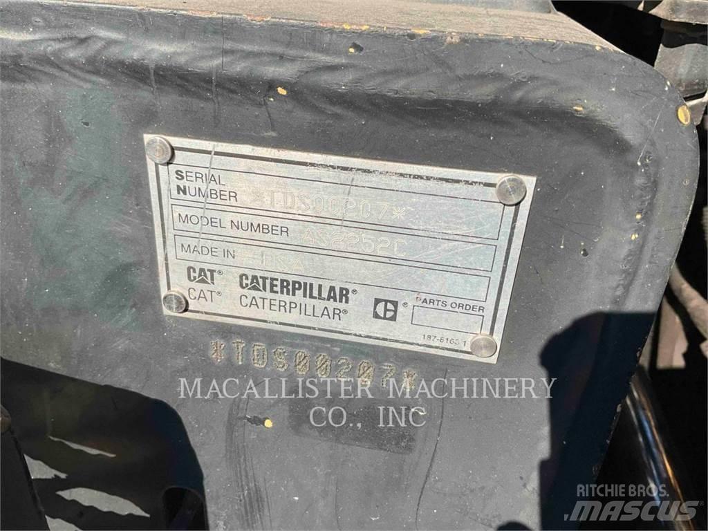CAT AP500E Asfalt sericiler