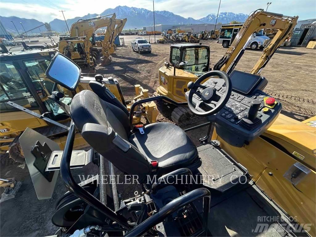 CAT AP555 Asfalt sericiler
