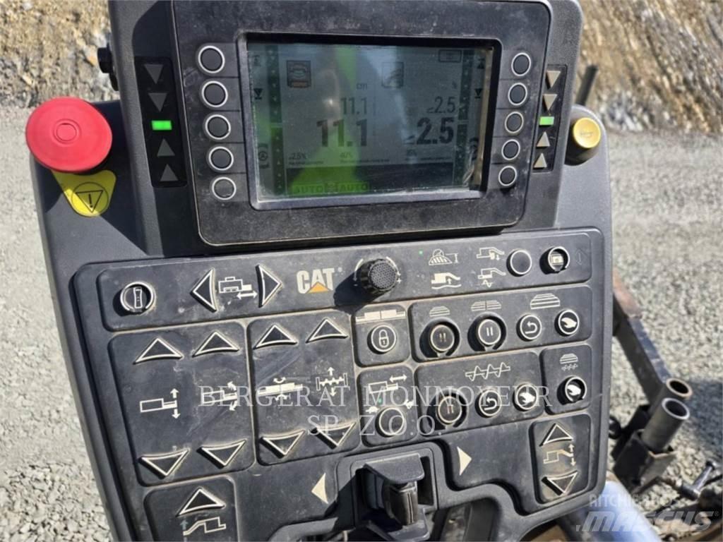 CAT AP655F Asfalt sericiler