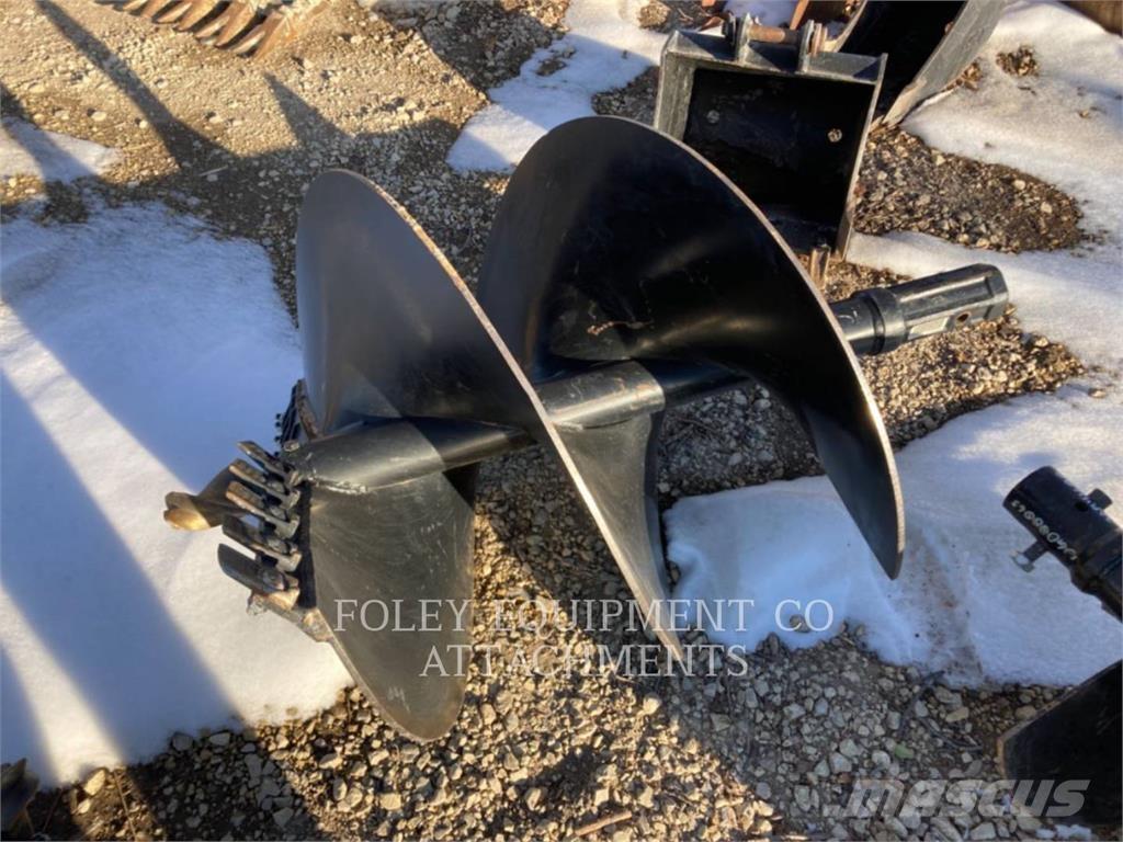 CAT AUBIT30H Skid steer loderler