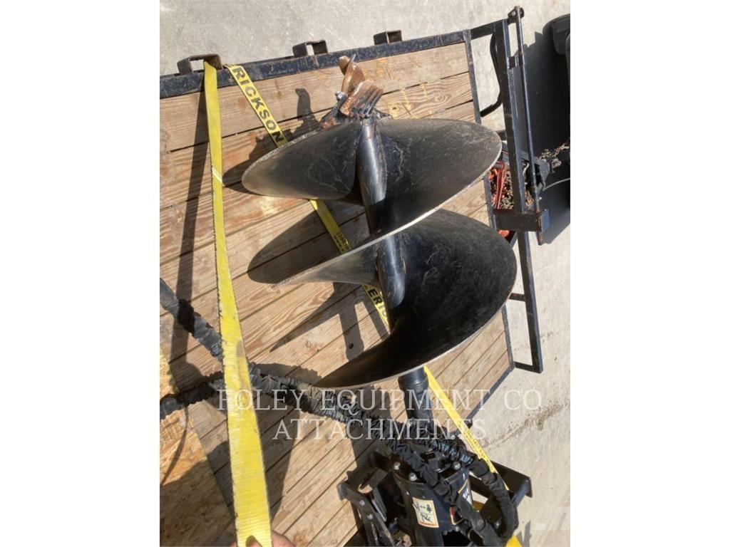 CAT AUBIT30H Skid steer loderler