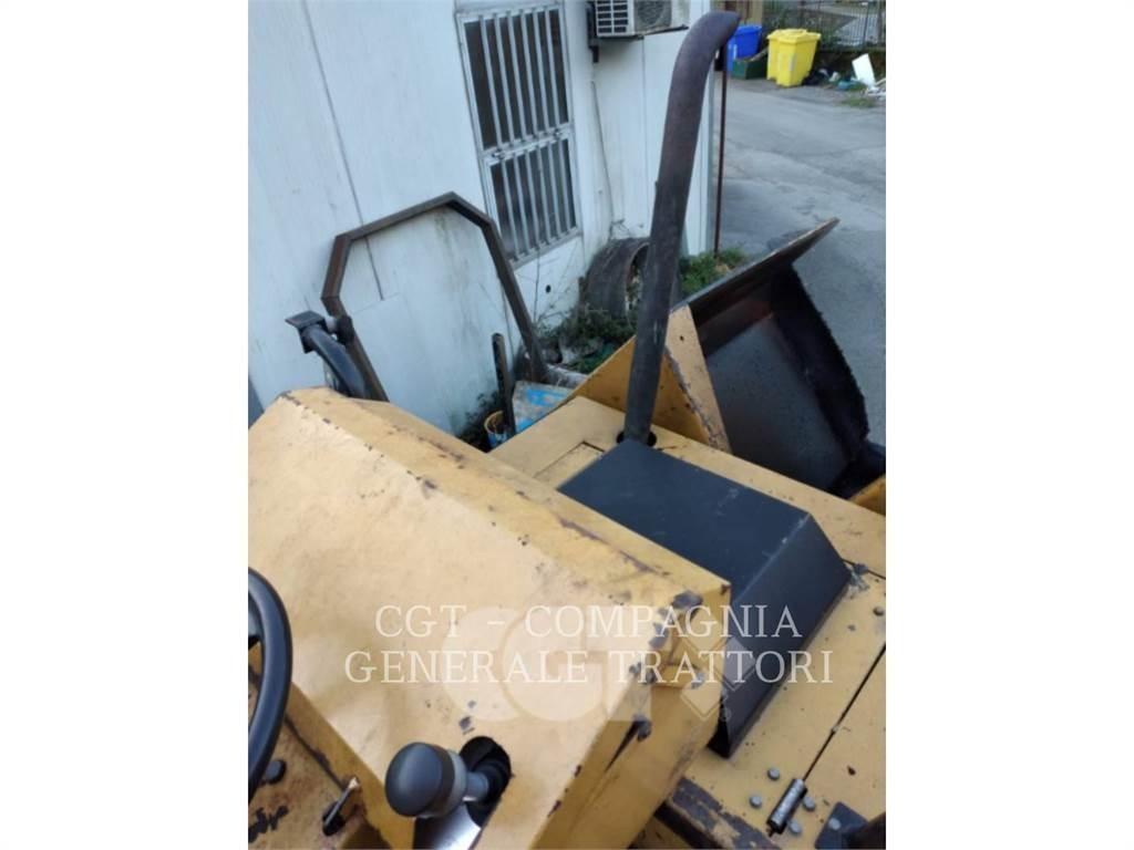 CAT BB730 Asfalt sericiler