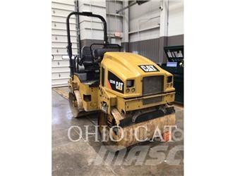 CAT BC24B Çift tamburlu silindirler