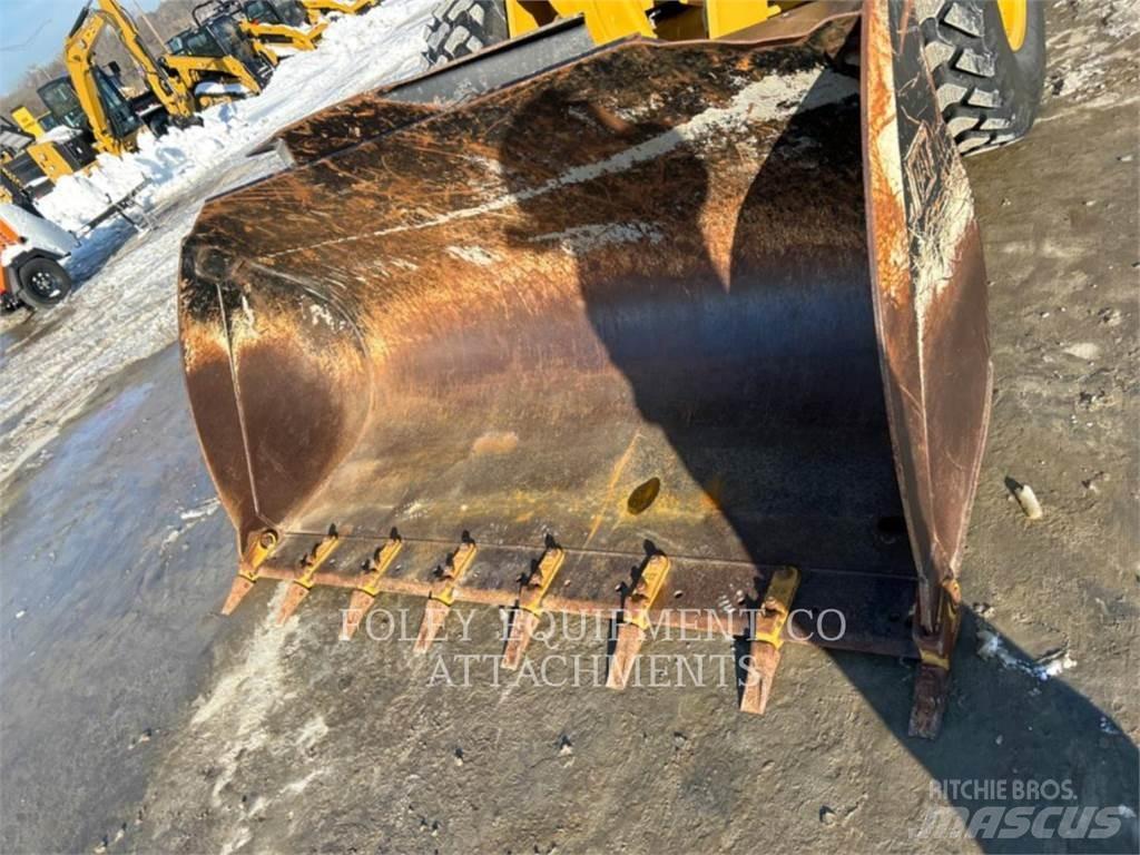 CAT BK18F25GP Tekerlekli yükleyiciler