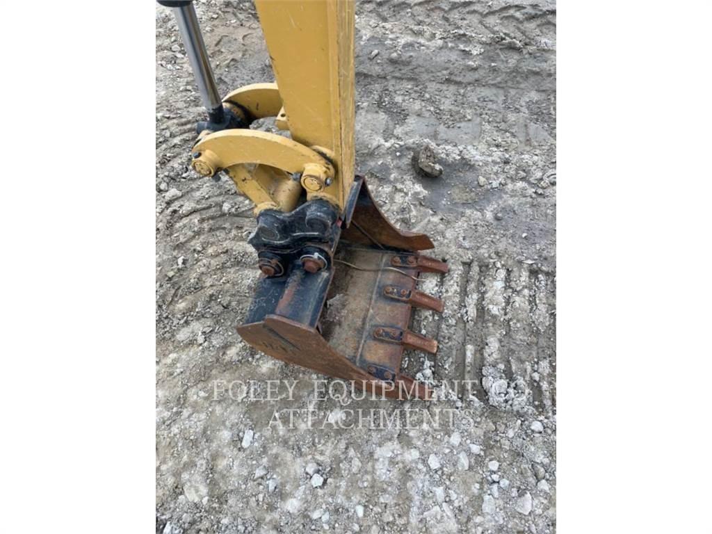 CAT BK301P20 Paletli ekskavatörler