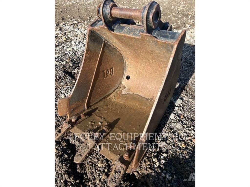CAT BK302P18 Paletli ekskavatörler