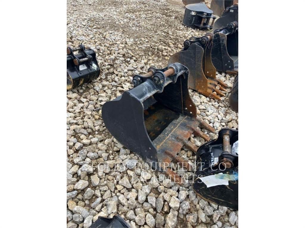 CAT BK303P32 Paletli ekskavatörler