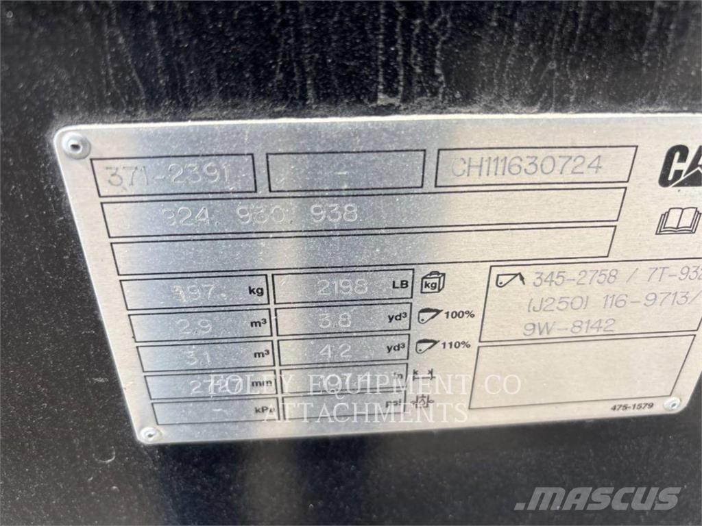 CAT BK38V38GP Tekerlekli yükleyiciler