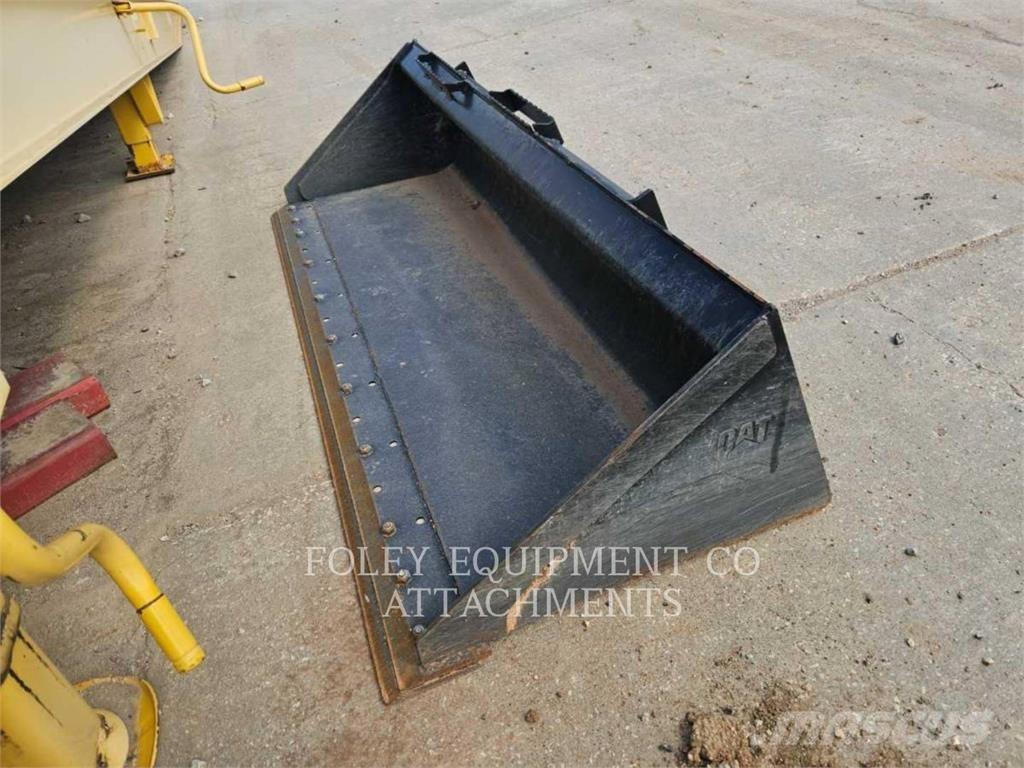 CAT BKSSLGP80S Skid steer loderler