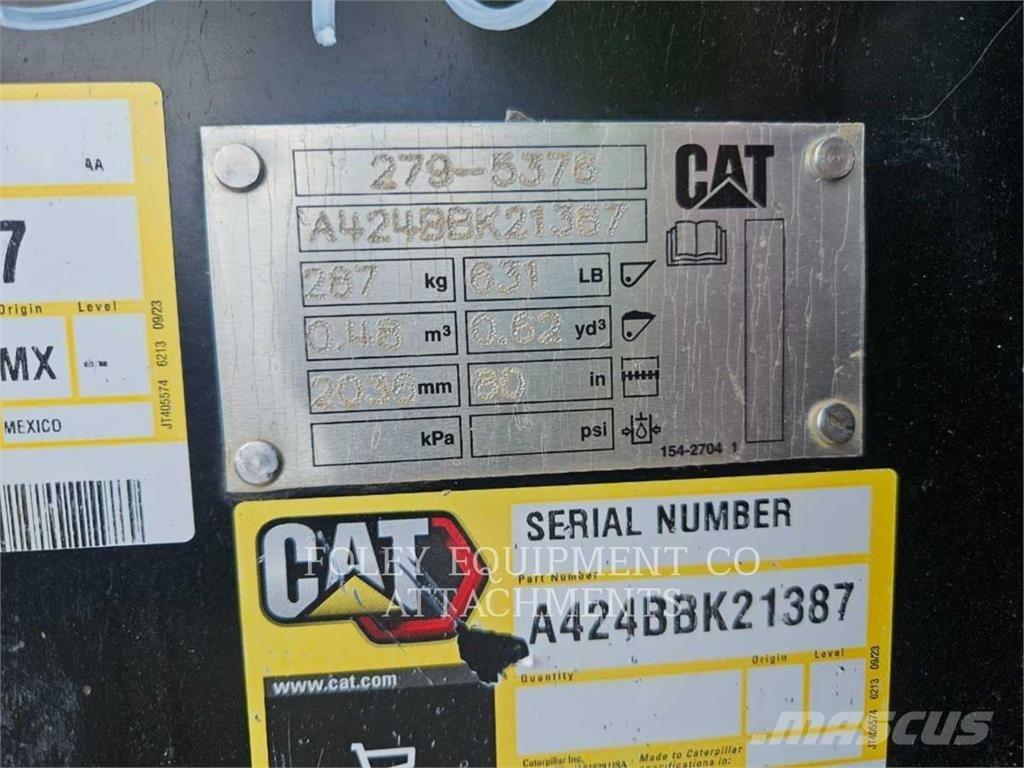 CAT BKSSLGP80S Skid steer loderler