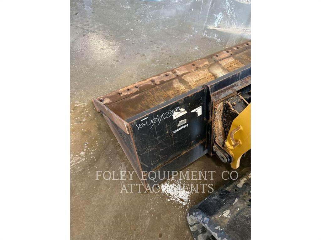 CAT BKSSLGP86S Skid steer loderler