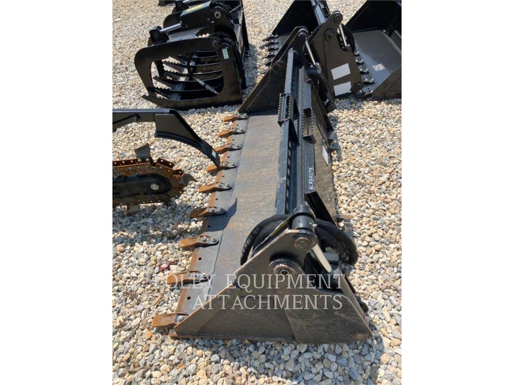 CAT BKSSLMP80T Skid steer loderler