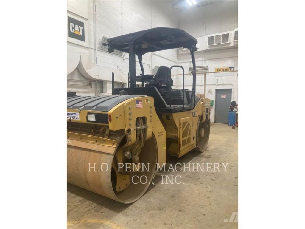 CAT CB 10 Çift tamburlu silindirler