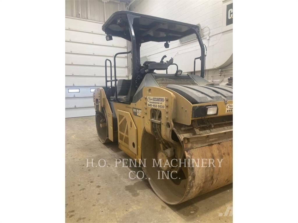 CAT CB 10 Çift tamburlu silindirler