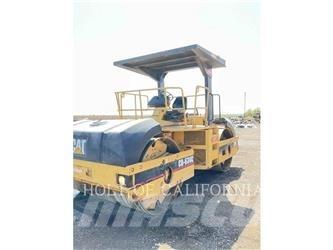CAT CB-634C Çift tamburlu silindirler