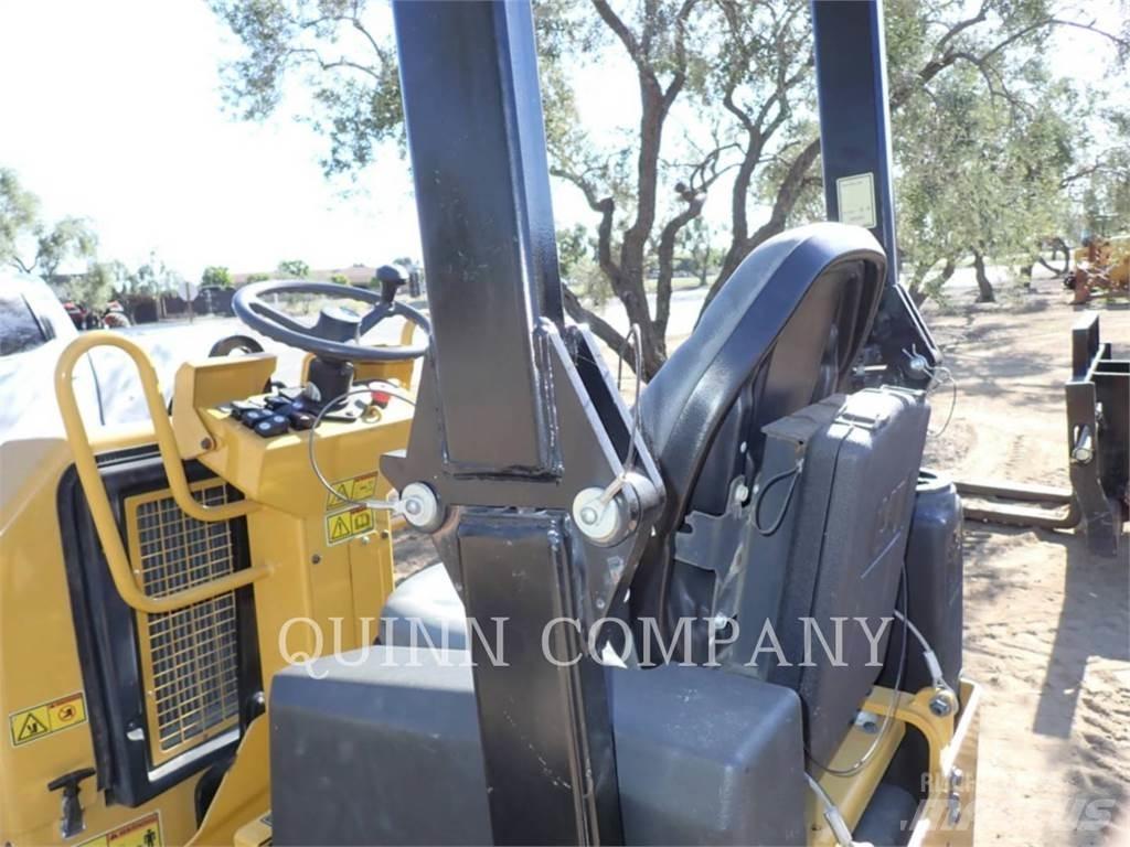 CAT CB1.7 Çift tamburlu silindirler