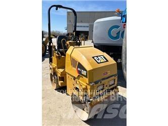 CAT CB1.7-03 Zemin sıkıştırma makineleri