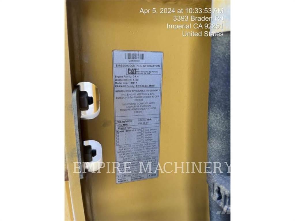 CAT CB10 Çift tamburlu silindirler