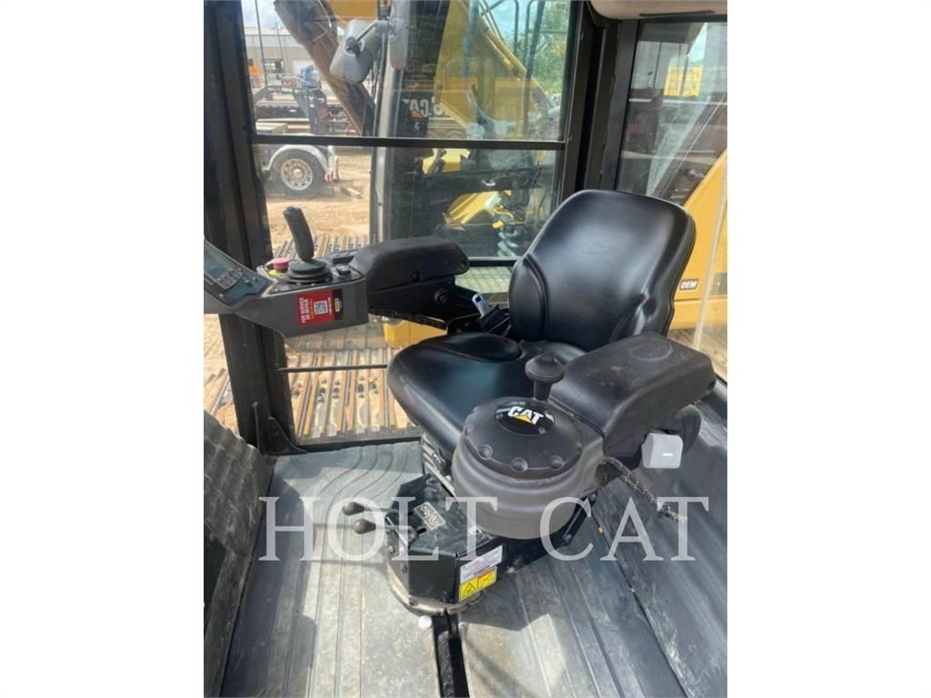 CAT CB10 Tek tamburlu silindirler