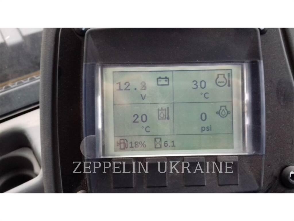 CAT CB10 Zemin sıkıştırma makineleri