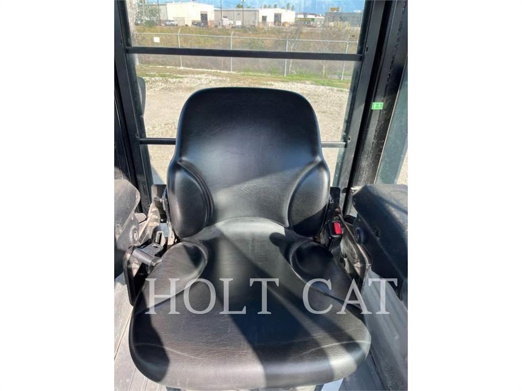 CAT CB10 Tek tamburlu silindirler